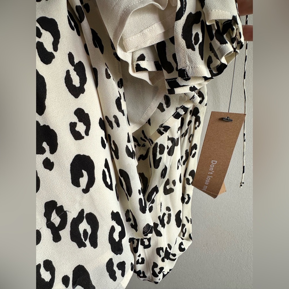 NWT size 2 Reformation Juliette Dress in Snow Leopard - Picture 8 of 12